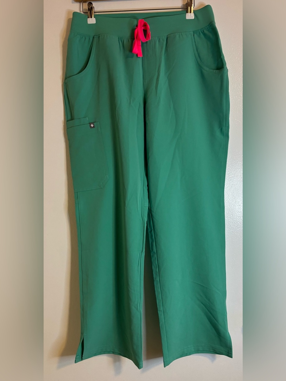 FIGS Kade Straight Leg Scrub Pant